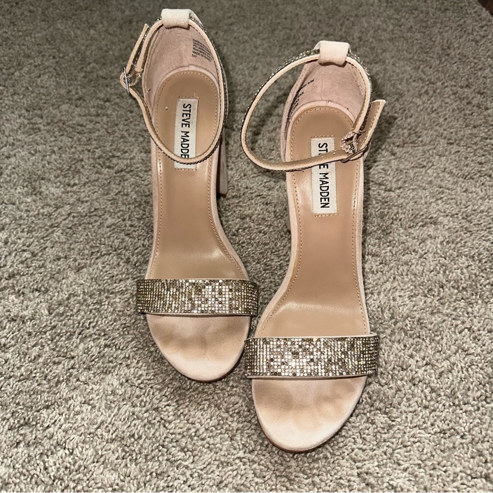 Carrson Heeled Rhinestone Sandal - GUC